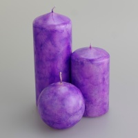 Lilac coloured Pillar candle set of 3